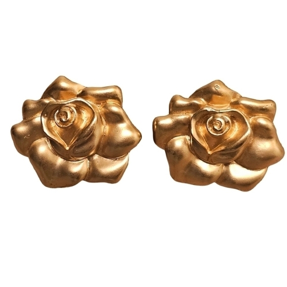 Avon Jewelry - Vtg AVON 1993 "Soft Petal Rose" Matte Goldtone Clip Earrings